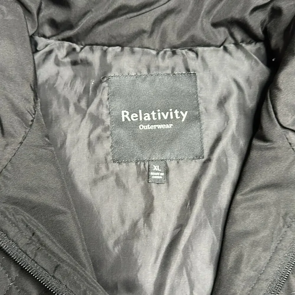 Relativity Lightweight Quilted Puffer Vest Zip Up Adjustable Zipper Pocket
